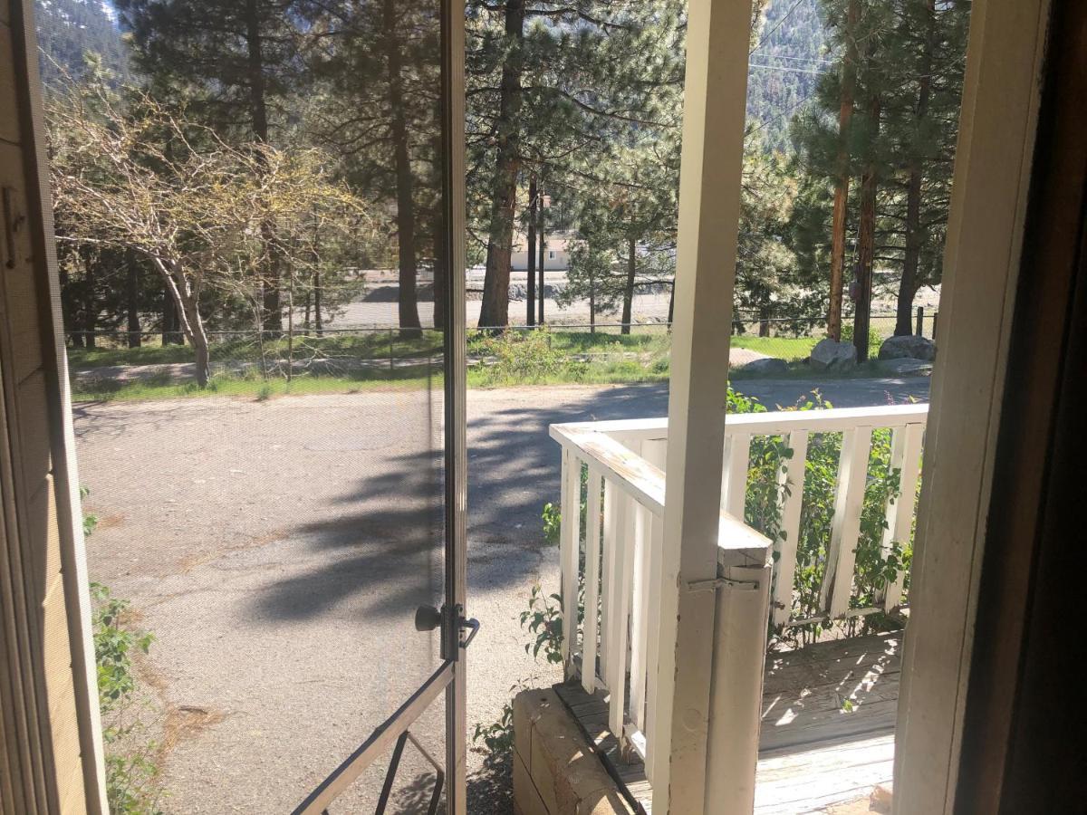 Mountain View Cabins Wrightwood Exteriér fotografie