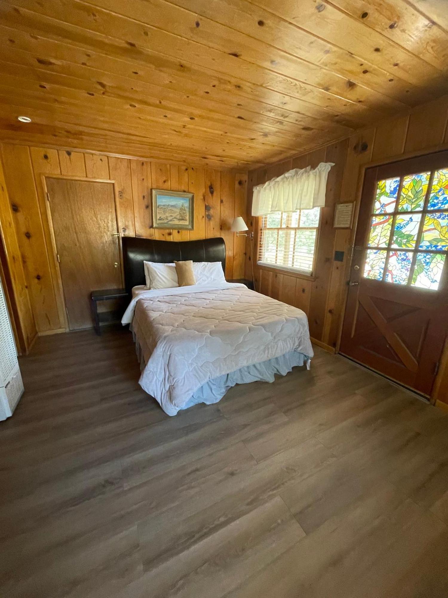 Mountain View Cabins Wrightwood Exteriér fotografie